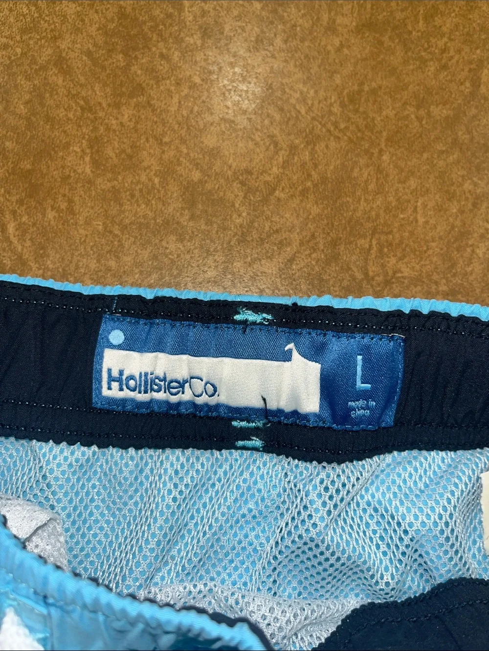 NWT • Hollister Men's Navy Swim Board Shorts with Light Blue Trim • Size Large